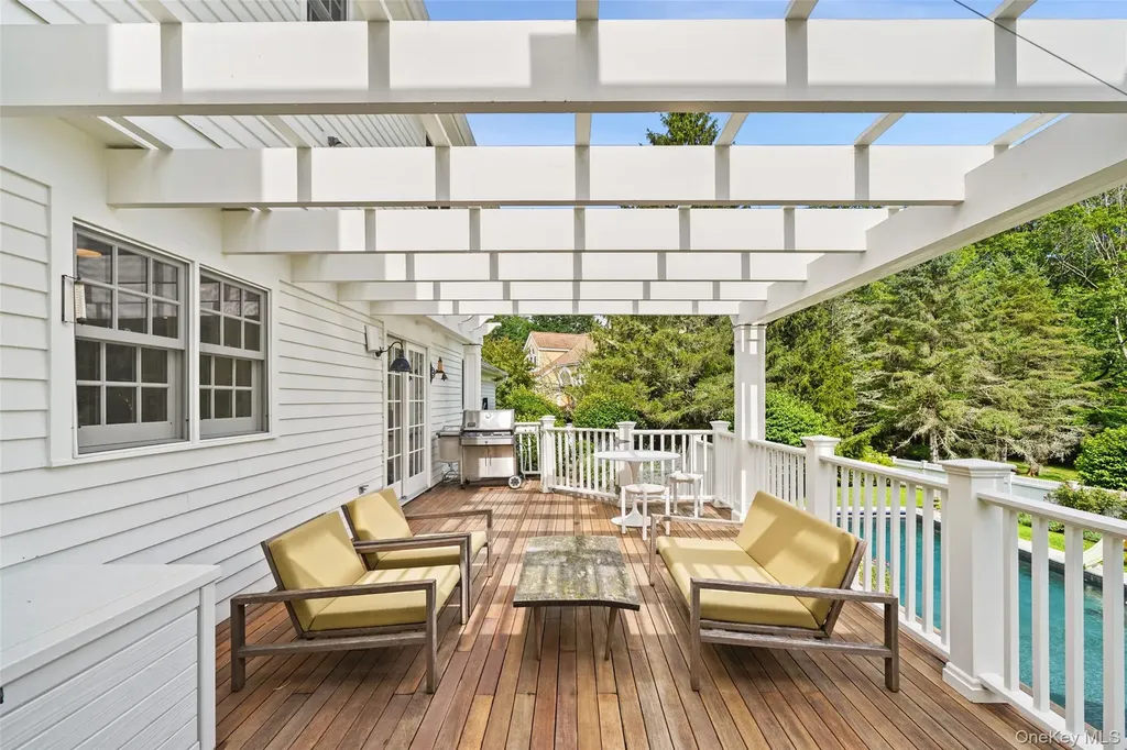 20 Little Pine Road Mount Kisco NY 10549