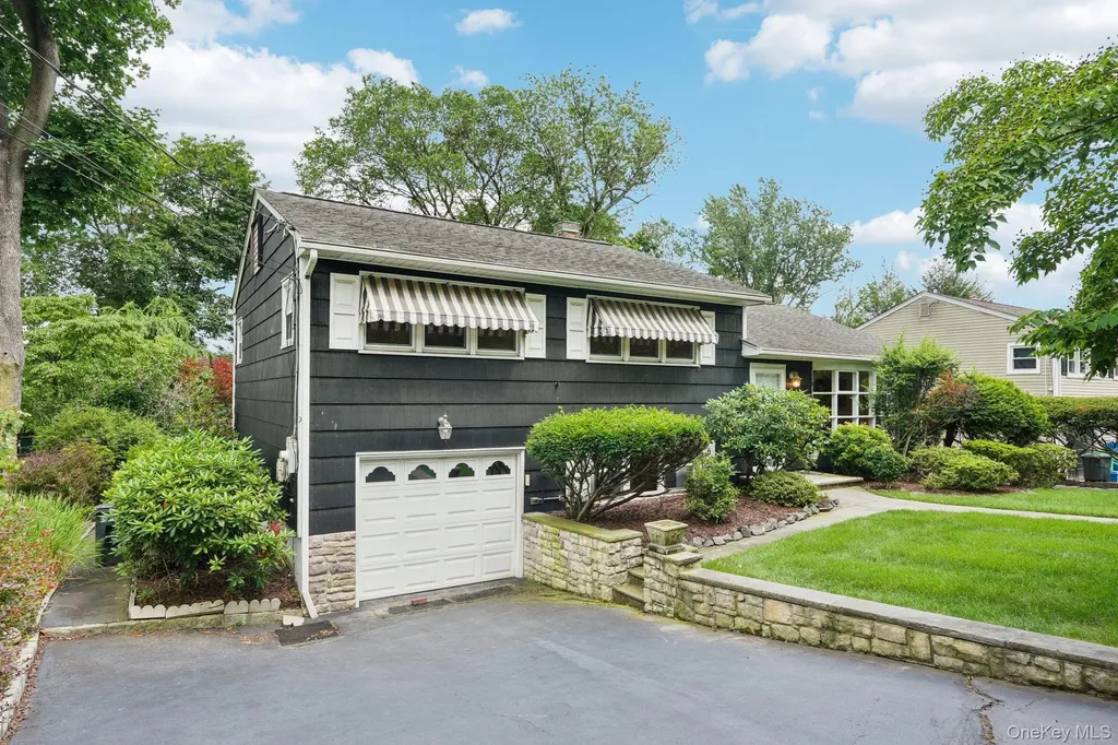 57 Central Avenue Tappan NY 10983