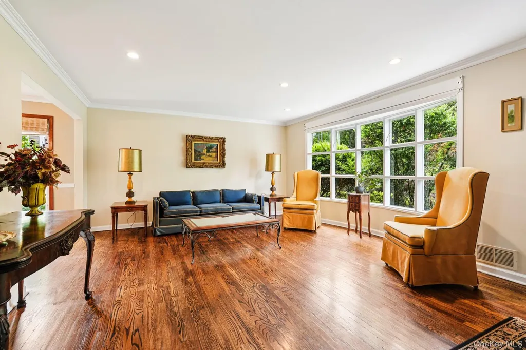57 Central Avenue Tappan NY 10983