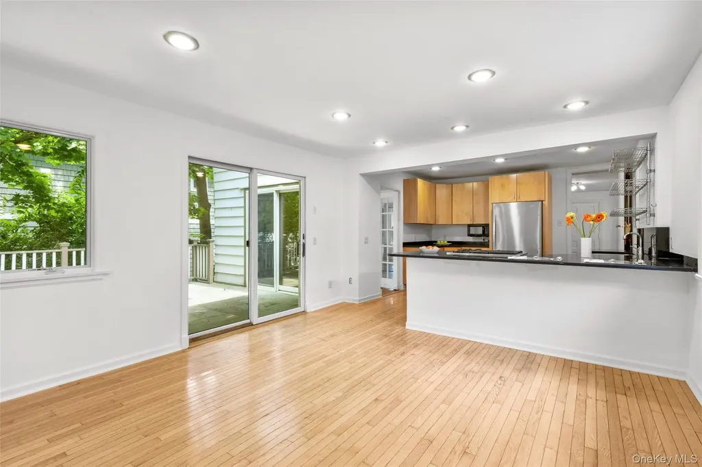 721 Forest Avenue Mamaroneck NY 10543