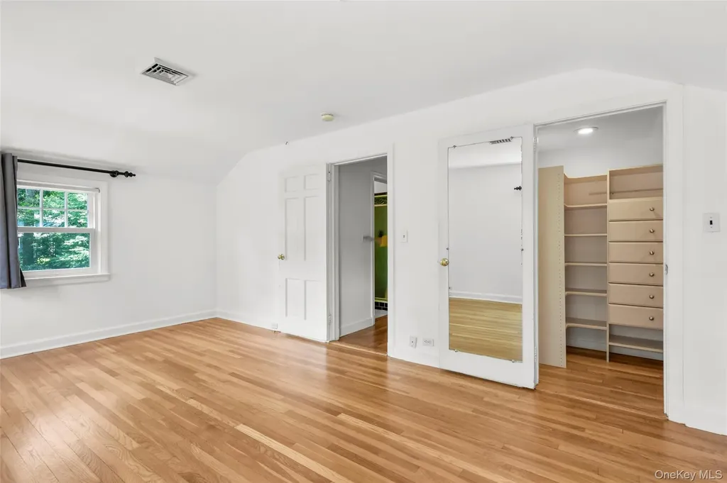 721 Forest Avenue Mamaroneck NY 10543