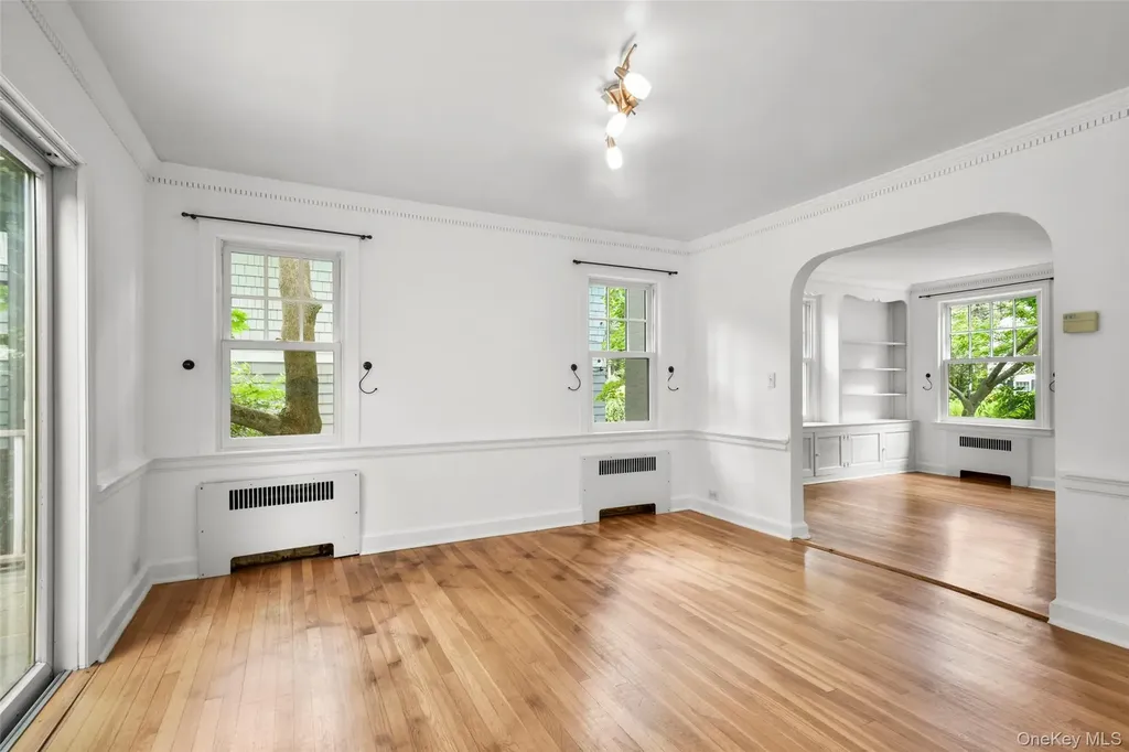721 Forest Avenue Mamaroneck NY 10543