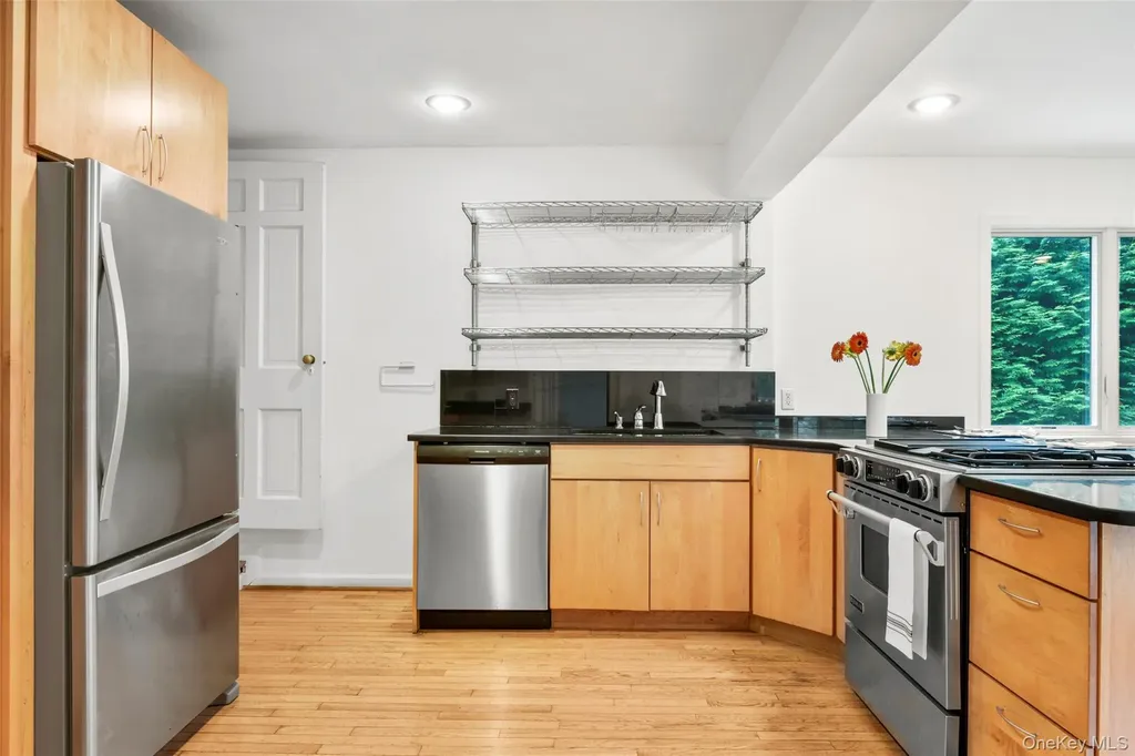 721 Forest Avenue Mamaroneck NY 10543