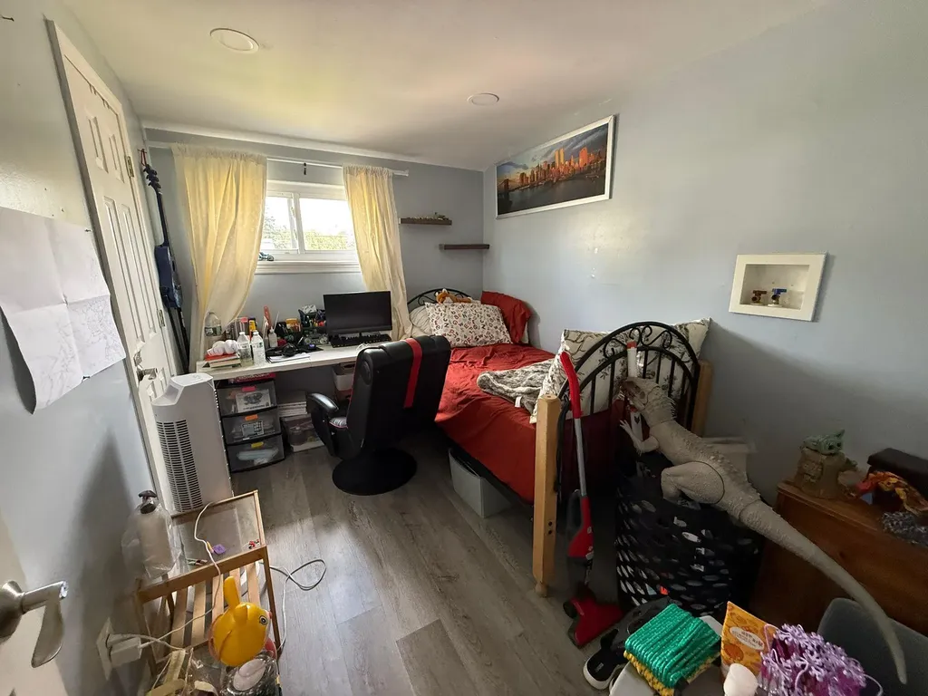 21 Eagle Street Selden NY 11784