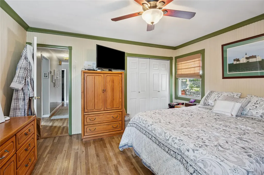 29 King Road Rocky Point NY 11778