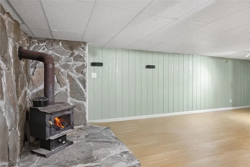 29 King Road Rocky Point NY 11778