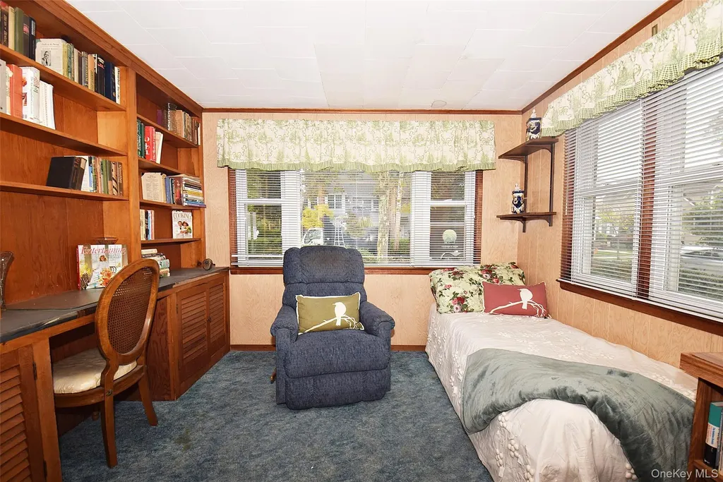 57 Nieman Avenue Lynbrook NY 11563