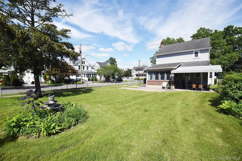 57 Nieman Avenue Lynbrook NY 11563
