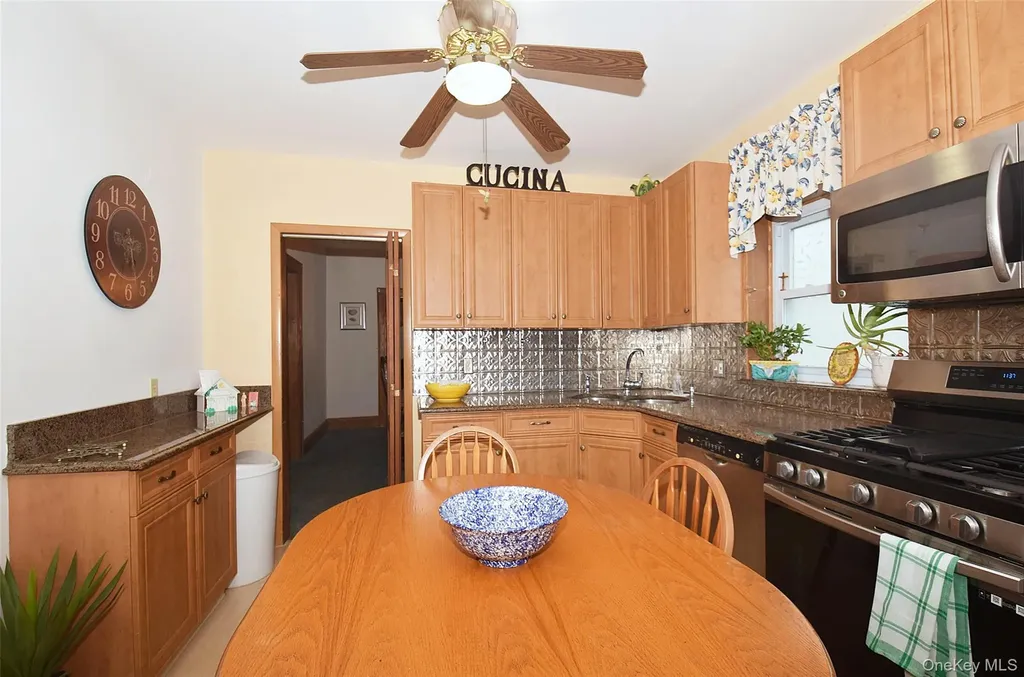 57 Nieman Avenue Lynbrook NY 11563