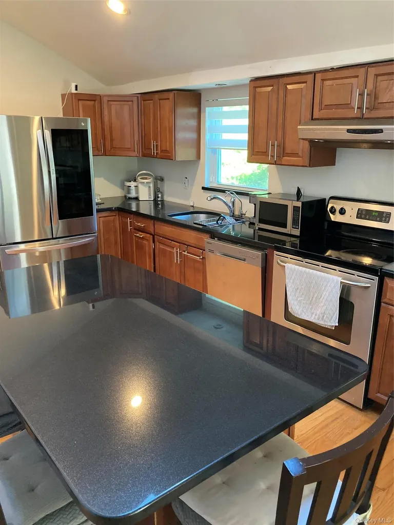 2660 State Route 208 Montgomery NY 12586