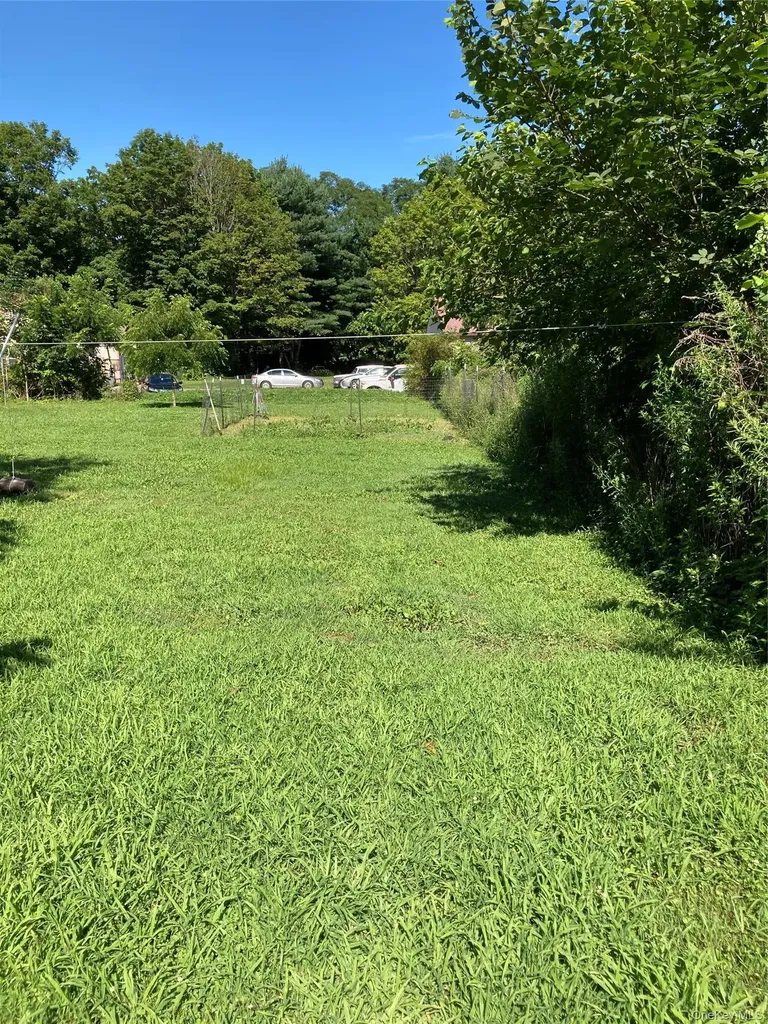 2660 State Route 208 Montgomery NY 12586