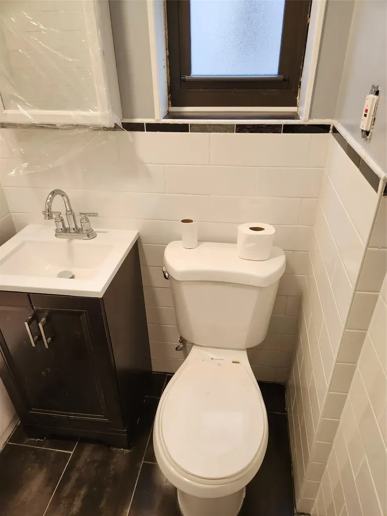 3552 Willett Avenue Bronx NY 10467