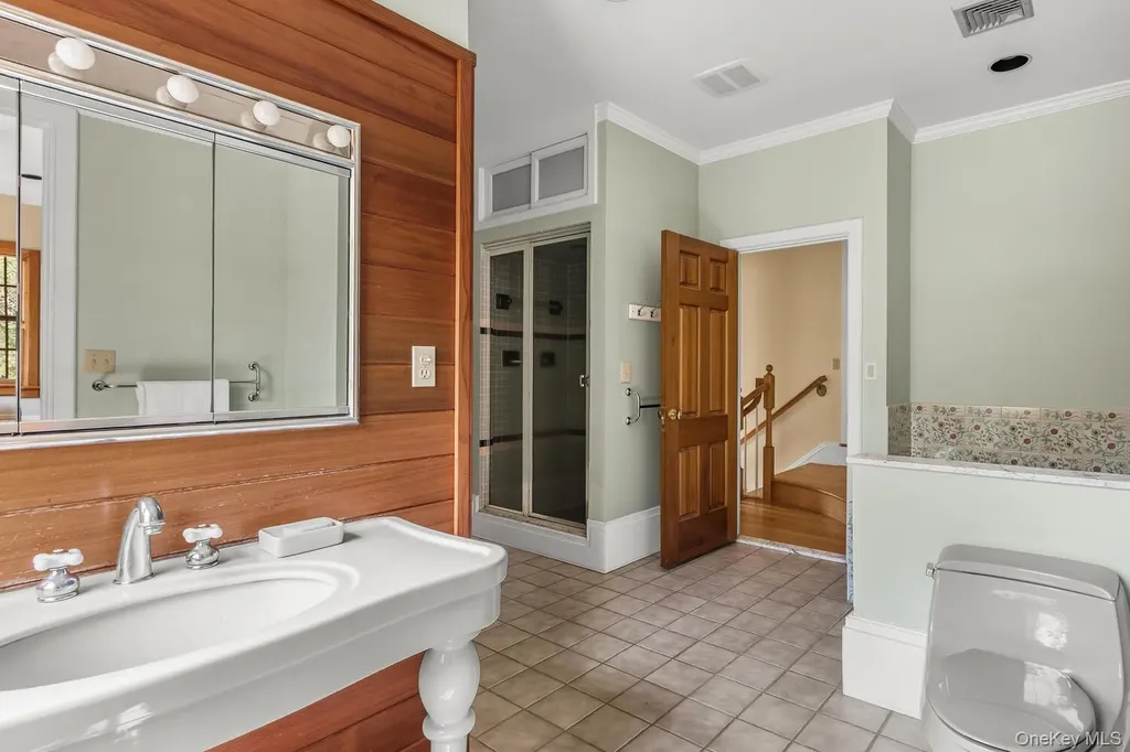 81 Glendale Road Ossining NY 10562