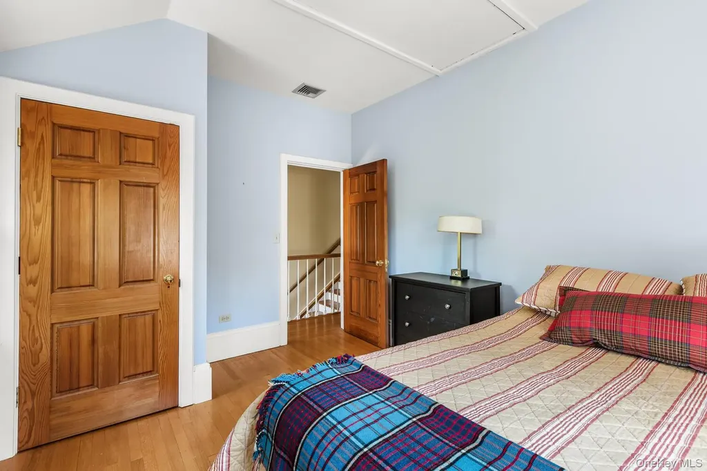 81 Glendale Road Ossining NY 10562