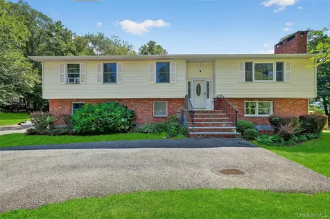 7 Kentwood Drive Carmel NY 10512