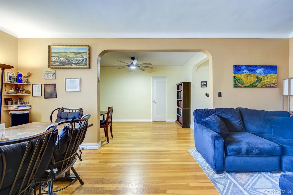 118-11 84th Avenue Kew Gardens NY 11415
