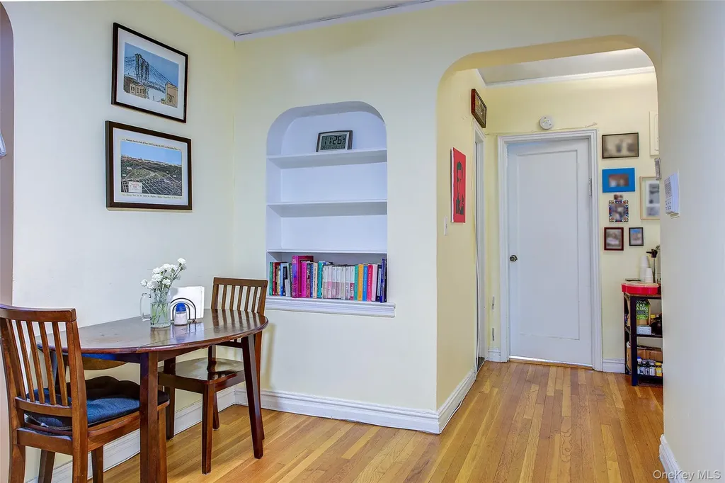 118-11 84th Avenue Kew Gardens NY 11415