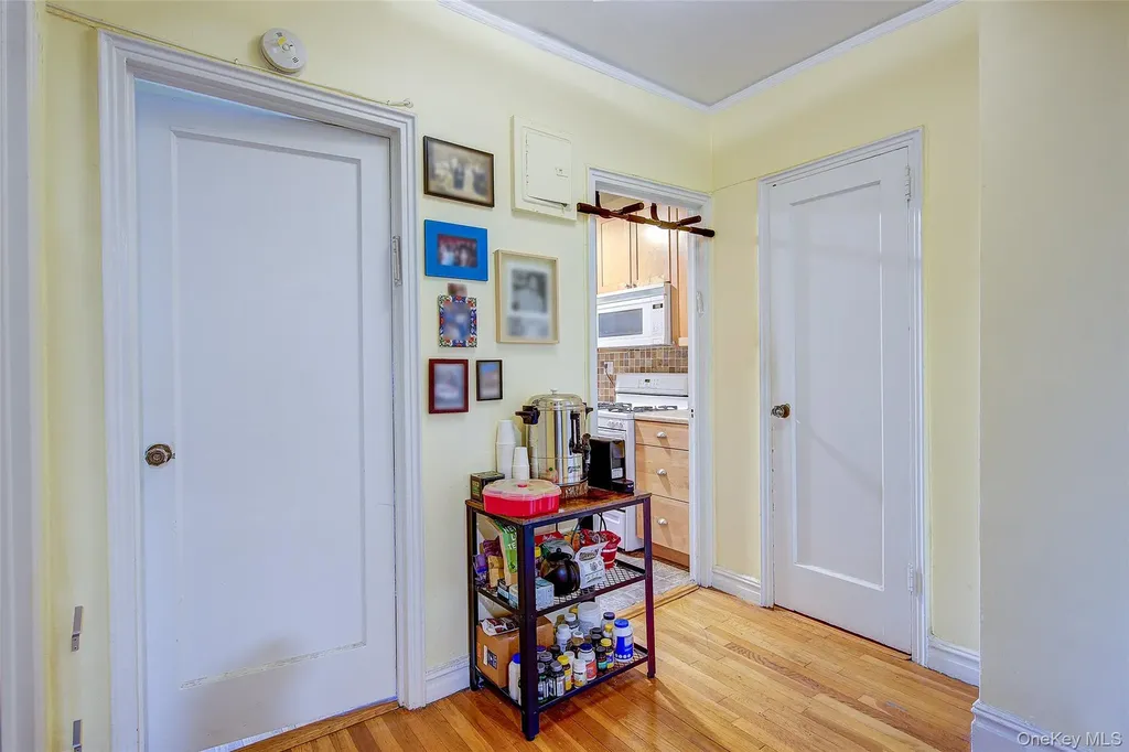 118-11 84th Avenue Kew Gardens NY 11415