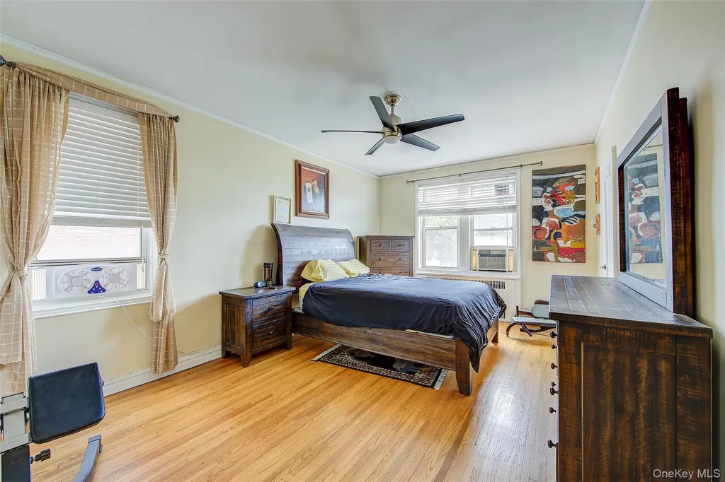 118-11 84th Avenue Kew Gardens NY 11415