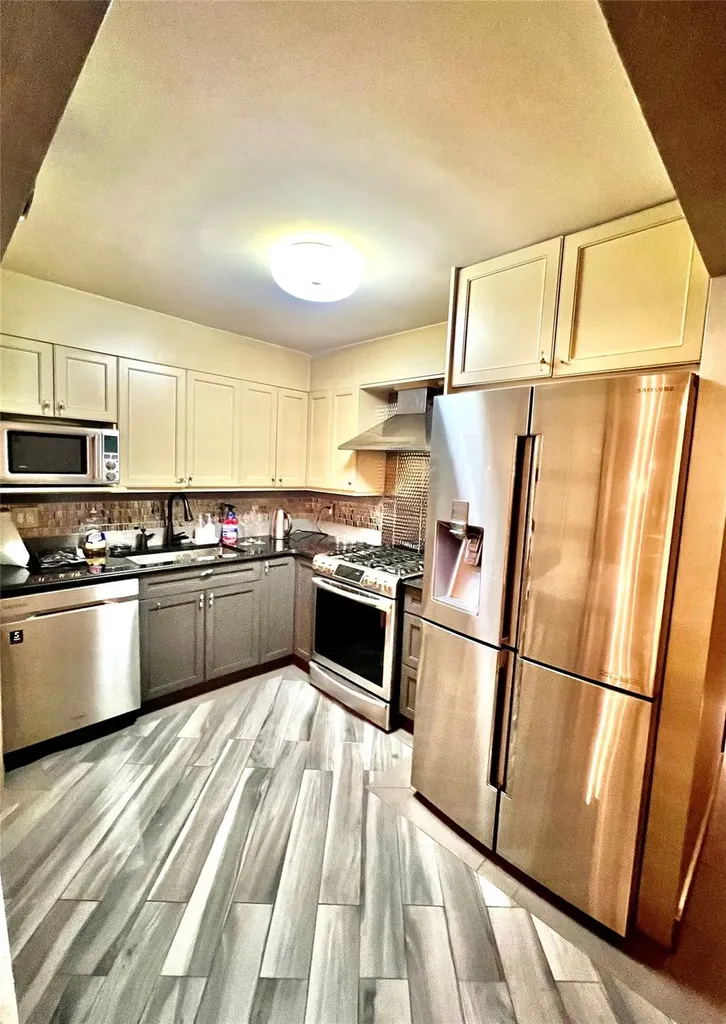 21019 26th Avenue Bayside NY 11360