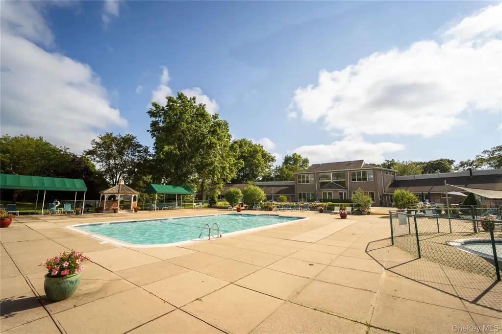 763 Spring Lake Drive Middle Island NY 11953