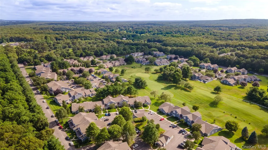 763 Spring Lake Drive Middle Island NY 11953