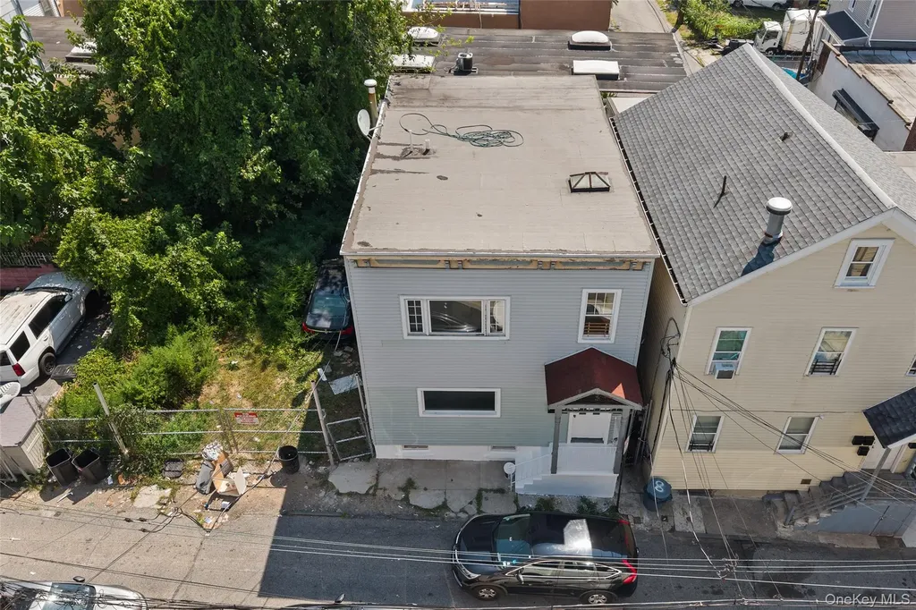 6 Stewart Place Yonkers NY 10701