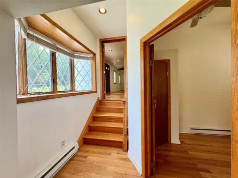 11 Knollcrest Drive New Fairfield CT 06812