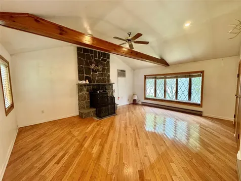 11 Knollcrest Drive New Fairfield CT 06812