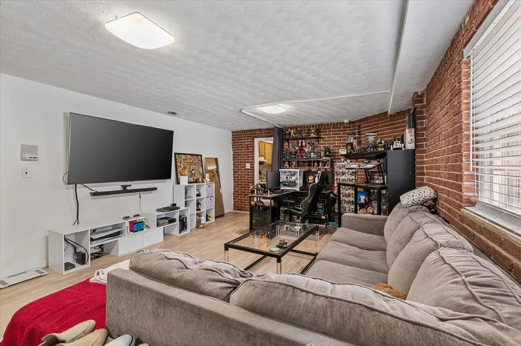 227 Randall Avenue Lawrence NY 11559