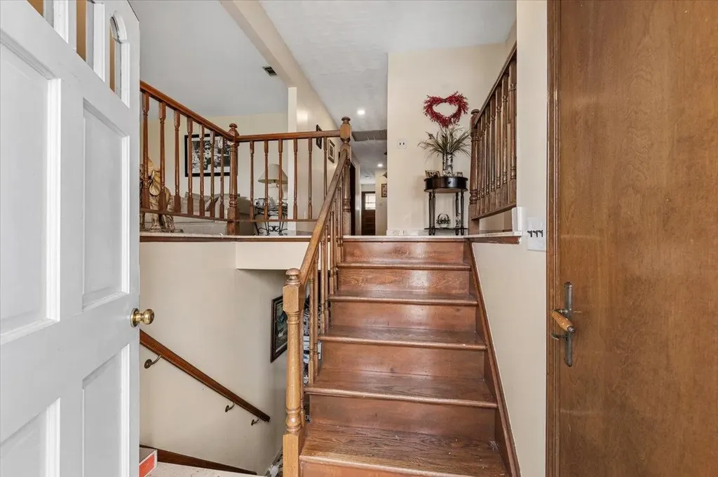 227 Randall Avenue Lawrence NY 11559