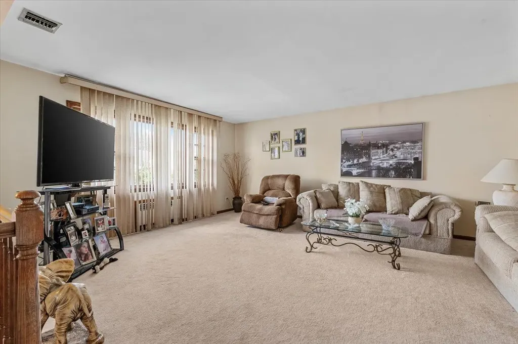 227 Randall Avenue Lawrence NY 11559