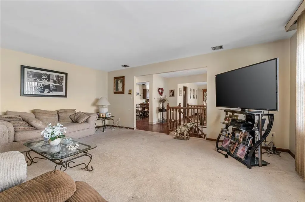227 Randall Avenue Lawrence NY 11559