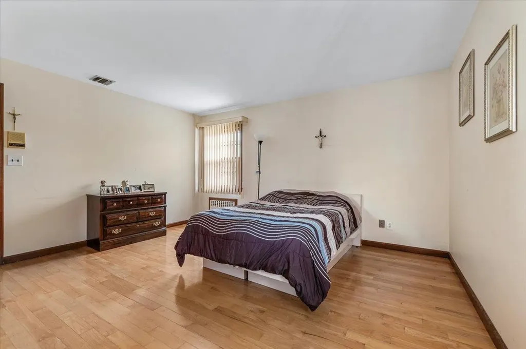 227 Randall Avenue Lawrence NY 11559