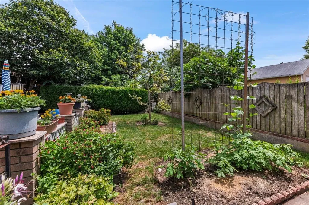 227 Randall Avenue Lawrence NY 11559