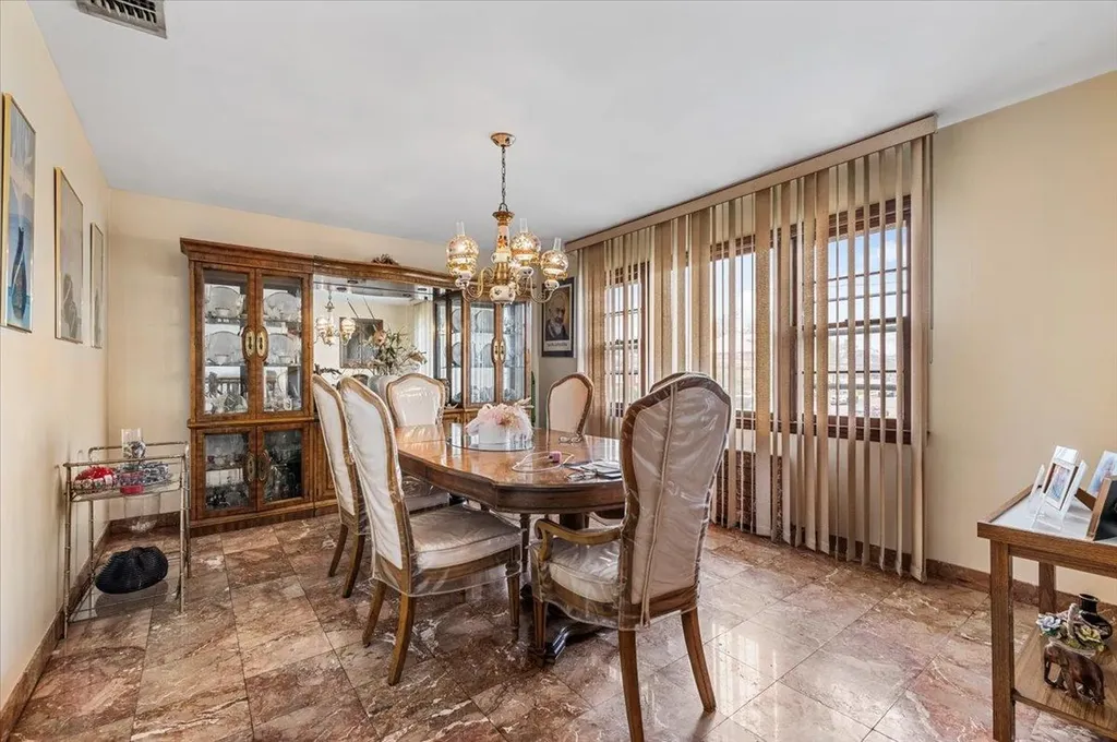 227 Randall Avenue Lawrence NY 11559