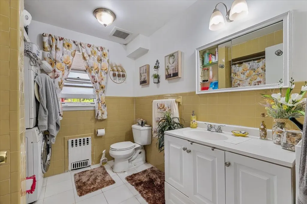 227 Randall Avenue Lawrence NY 11559