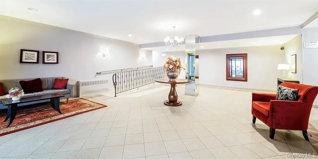 24120 Northern Boulevard Douglaston NY 11362