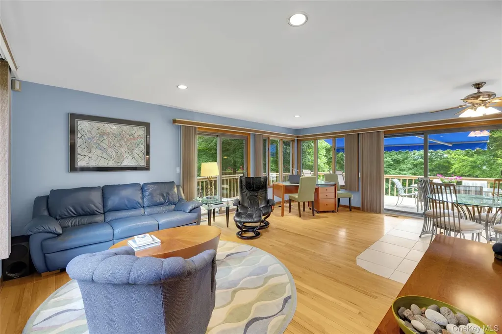 3 Farese Way Amawalk NY 10501