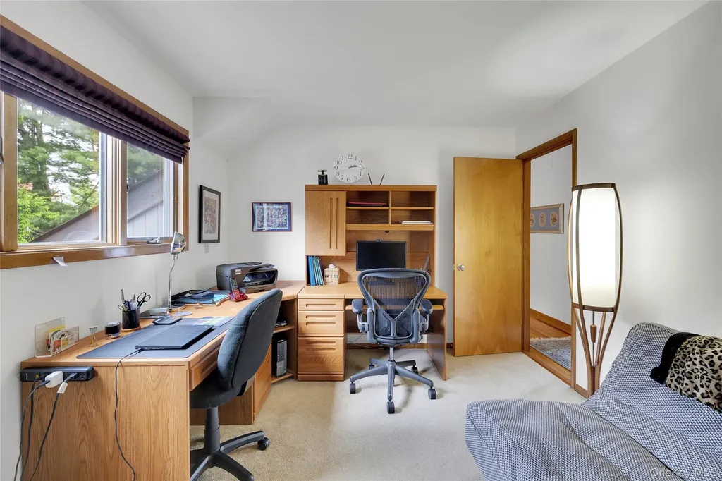 3 Farese Way Amawalk NY 10501
