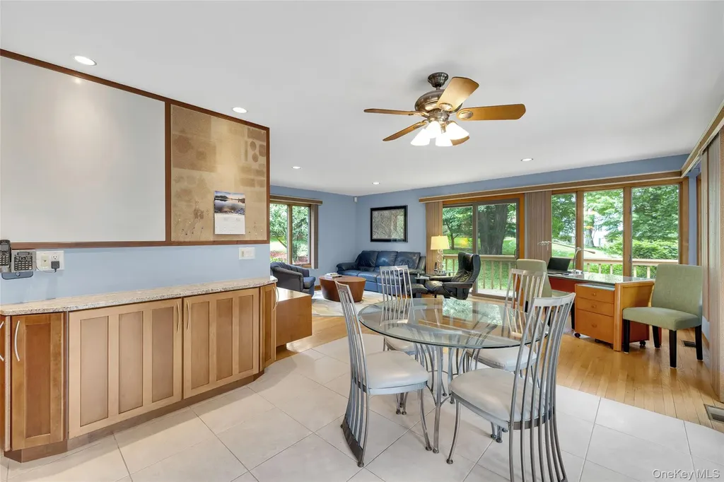 3 Farese Way Amawalk NY 10501