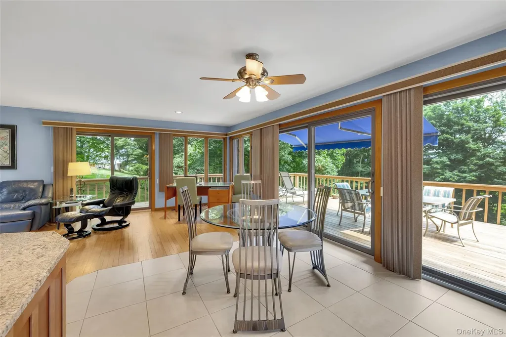 3 Farese Way Amawalk NY 10501
