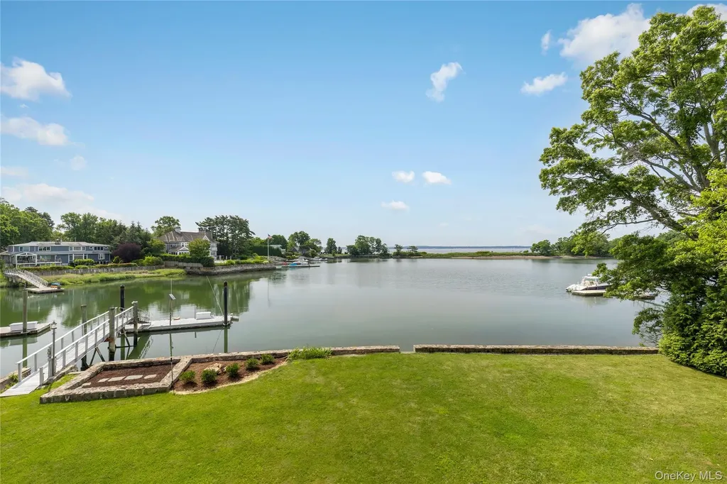 1160 Greacen Point Road Mamaroneck NY 10543