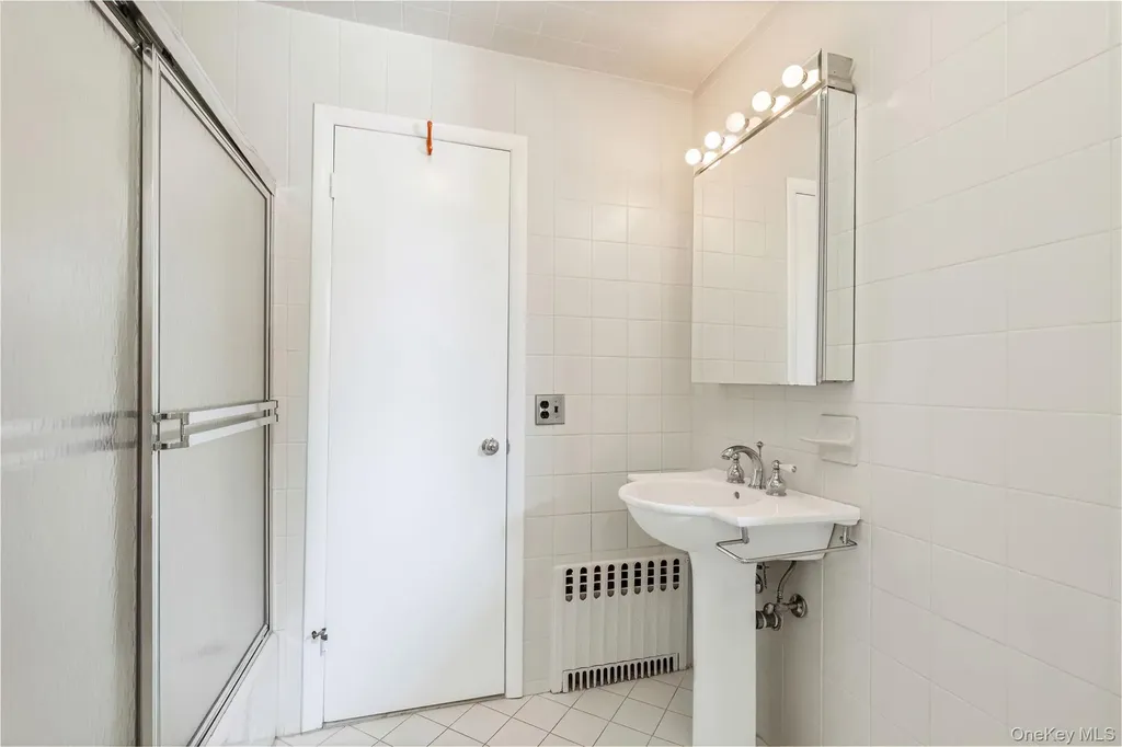 1160 Greacen Point Road Mamaroneck NY 10543