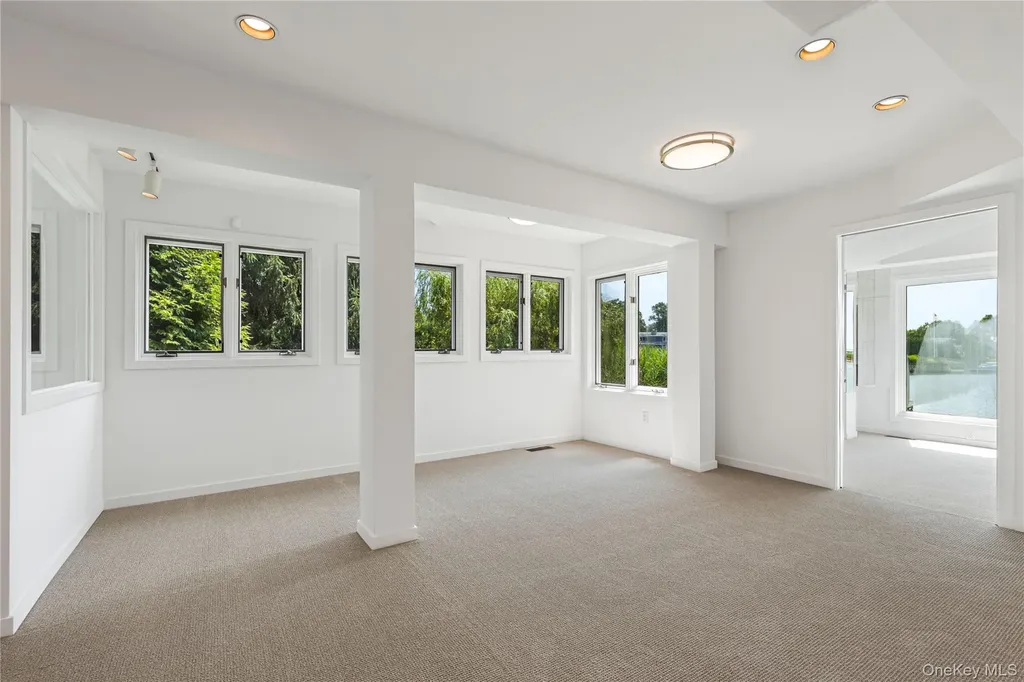 1160 Greacen Point Road Mamaroneck NY 10543