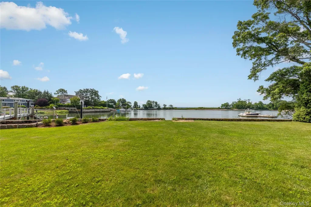 1160 Greacen Point Road Mamaroneck NY 10543