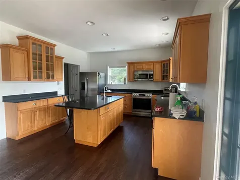 14 Ledge Rock Court Garrison NY 10524