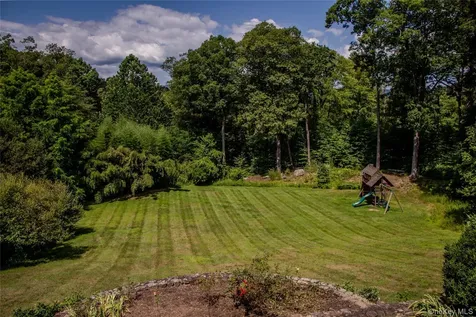 14 Ledge Rock Court Garrison NY 10524