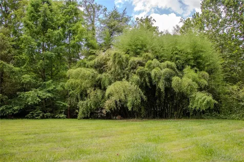 14 Ledge Rock Court Garrison NY 10524