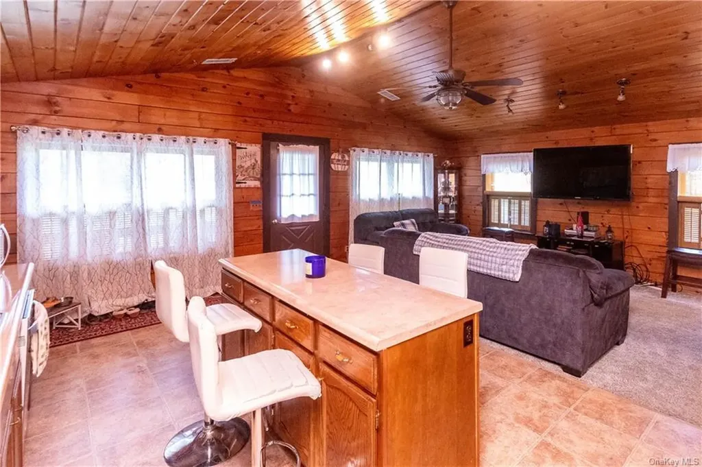 9 Low Road Wallkill NY 12589